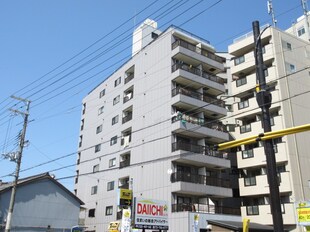 シラテック池田の物件外観写真